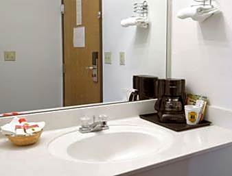 Double Room with Two Double Beds - Smoking