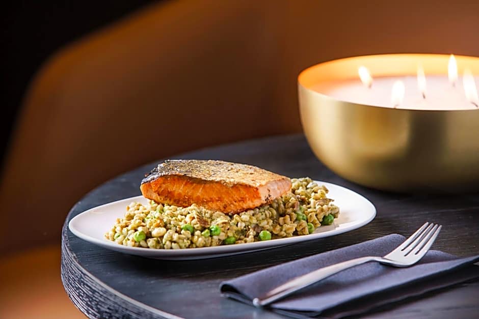 AC Hotel by Marriott Washington DC Downtown