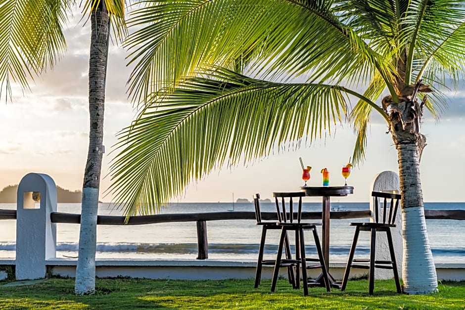 Bahia del Sol Beachfront Boutique Hotel