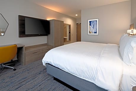 King Room - Hearing Accessible/Non-Smoking