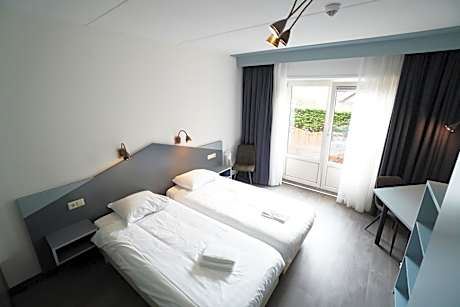 Superior Double or Twin Room with Terrace