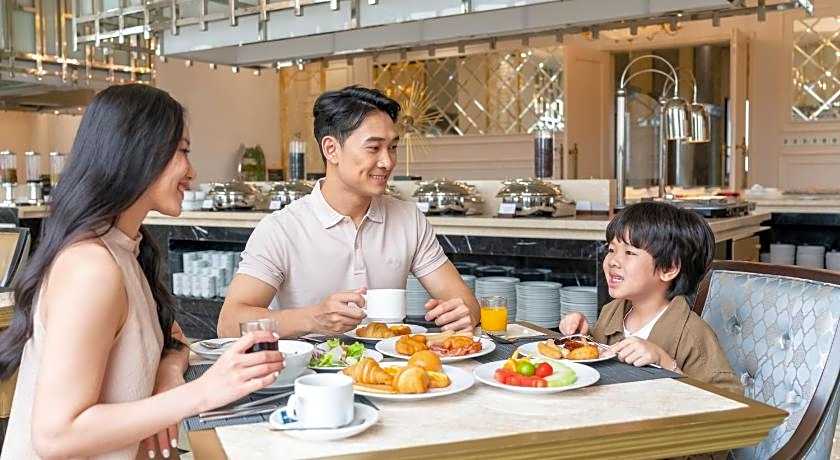 Four Points by Sheraton Lang Son