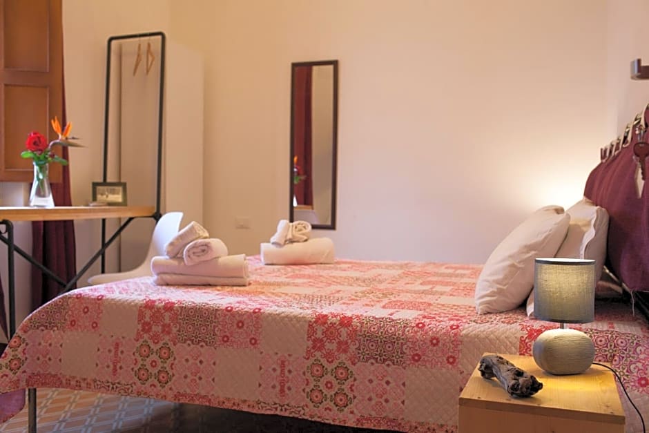 Area12 B&B – Trapani, CA