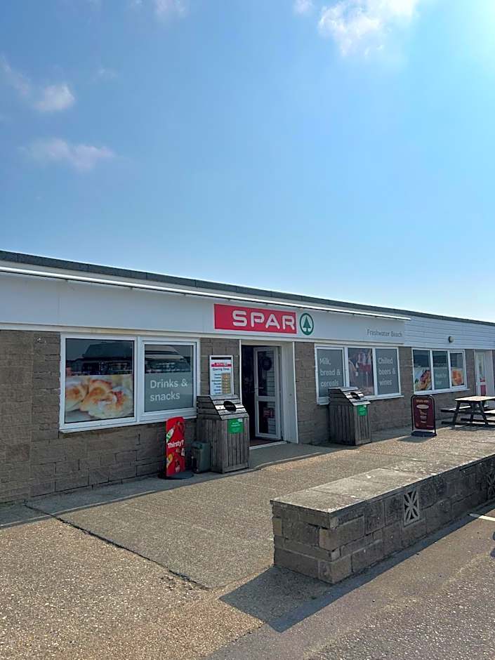 FRESHWATER BEACH HOLIDAY HOME