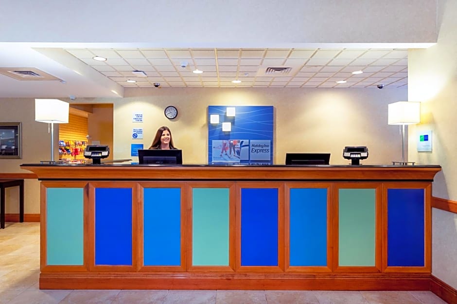 Holiday Inn Express & Suites Bradenton East-Lakewood Ranch By IHG