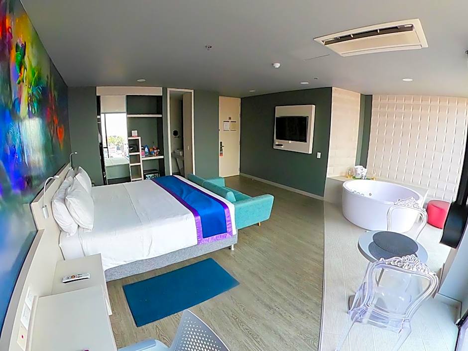 Hotel Black Tower Premium