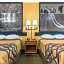 Super 8 by Wyndham Williamsburg