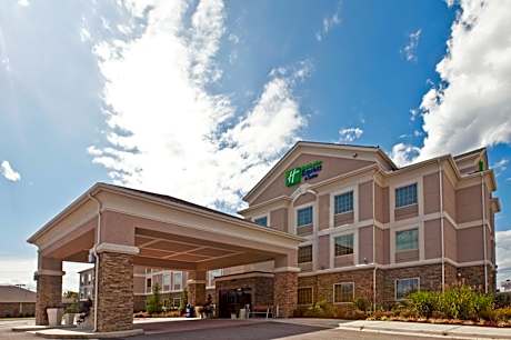 Holiday Inn Express Hotel and Suites Ada By IHG