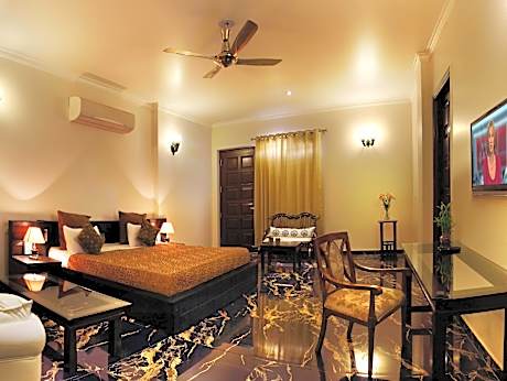 Perch Arbor Suites