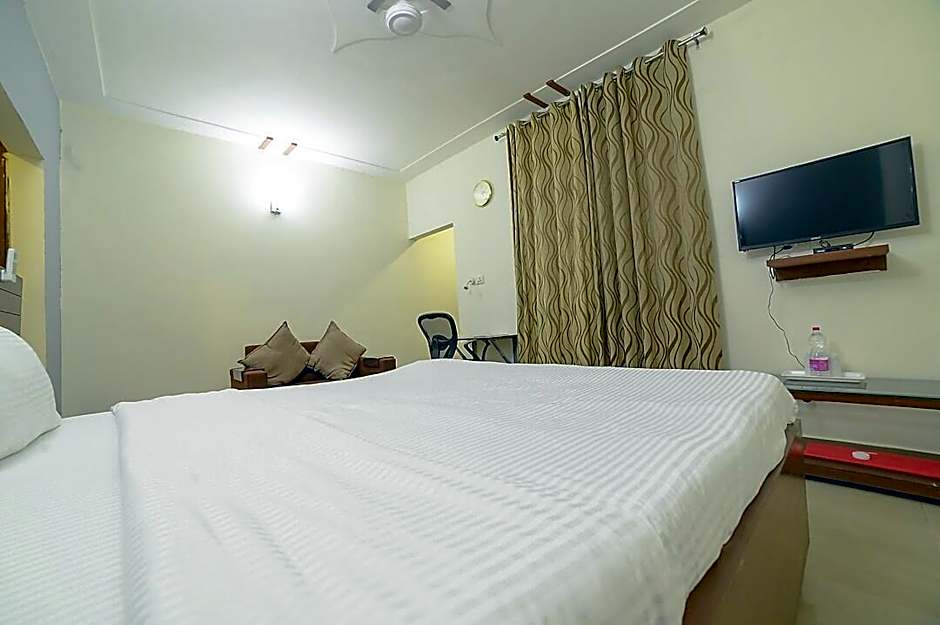 Hotel Staayz Premium