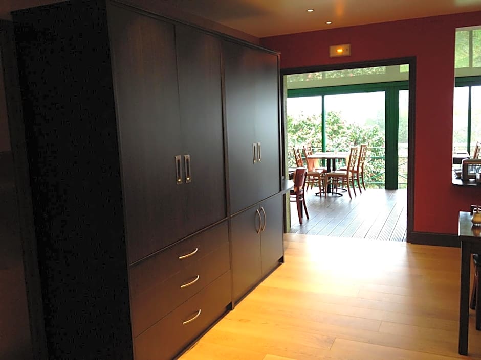 Cit'Hotel Du Port Rhu