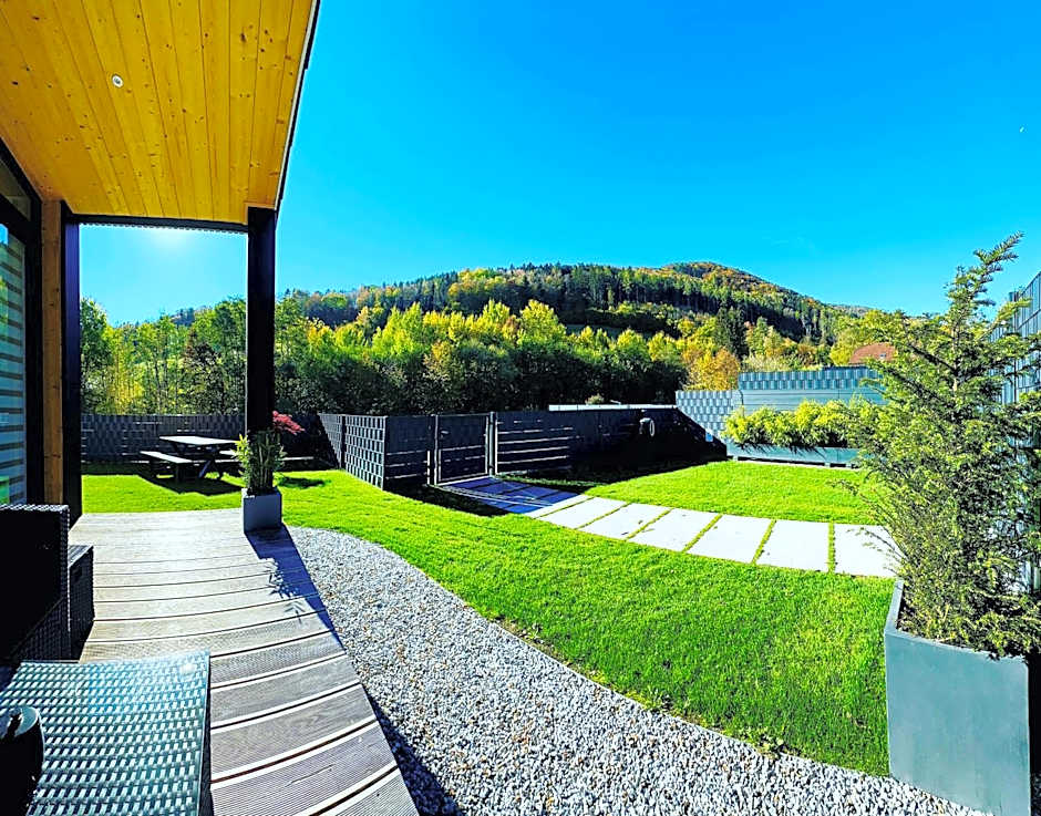 Voralpen Lodge - Ferienhaus mit Gym, Sauna & Hot Tub