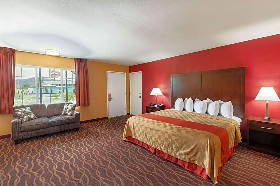 Rosewood Inn & Suites