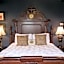 Gruene River Hotel & Retreat