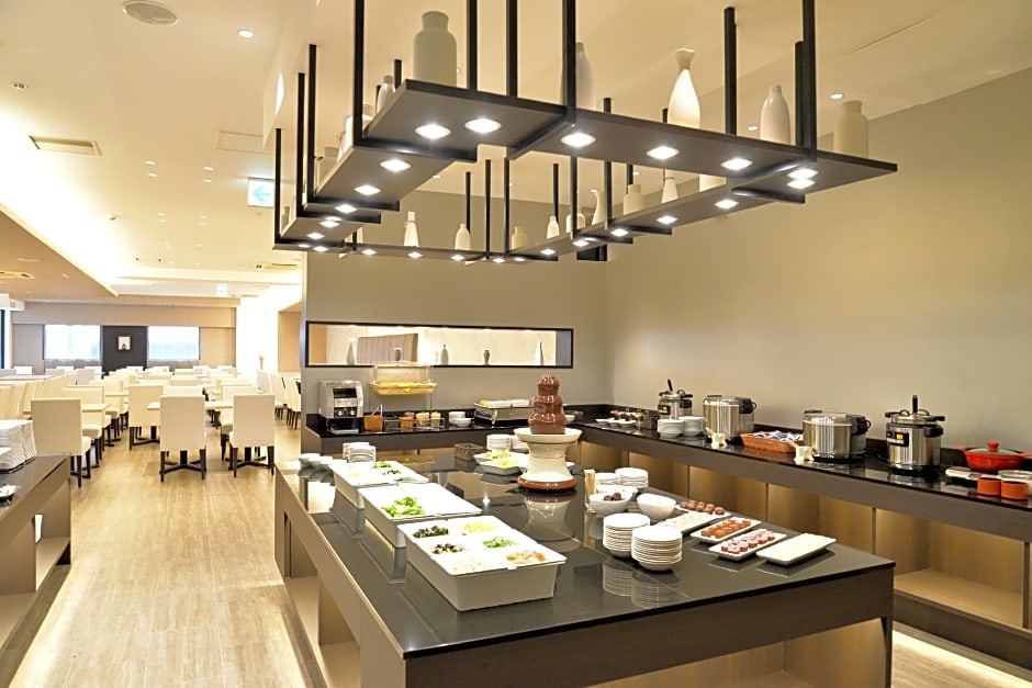 Community & Spa Naha Central Hotel