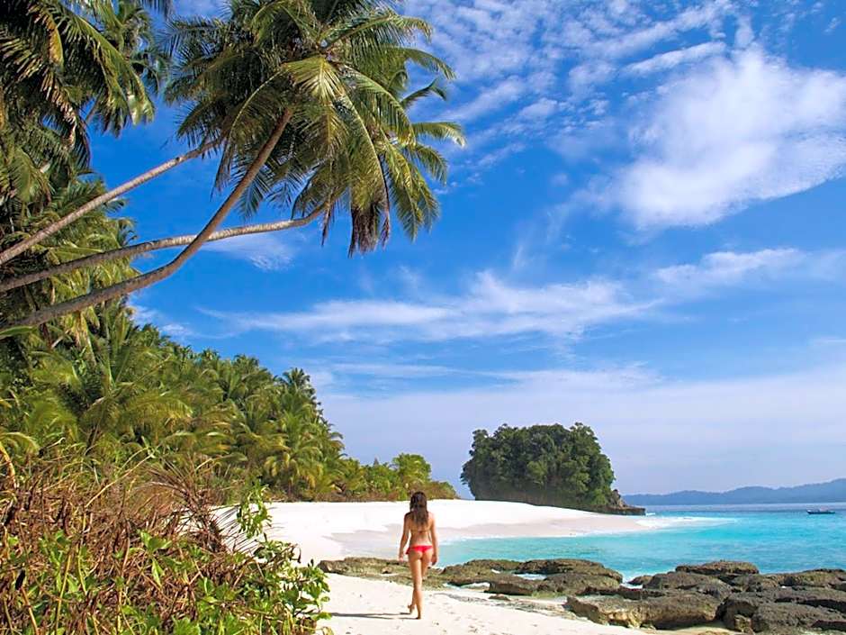 Simeulue Surflodges