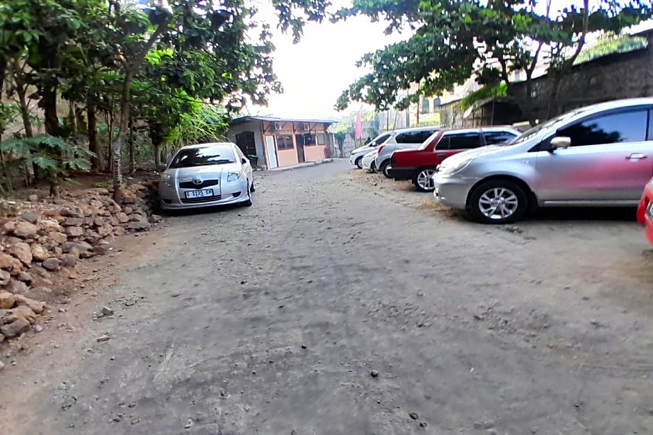 SPOT ON 93049 Iqfood Stonen Kostel