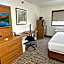 Estherville Hotel & Suites