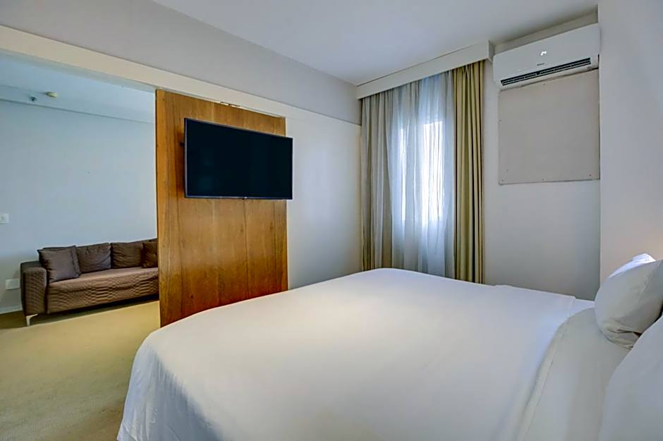 Quality Suites Alphaville