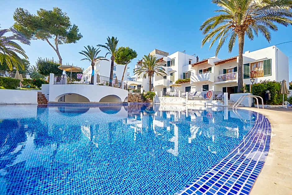 Gavimar Cala Gran Hotel and Apartments