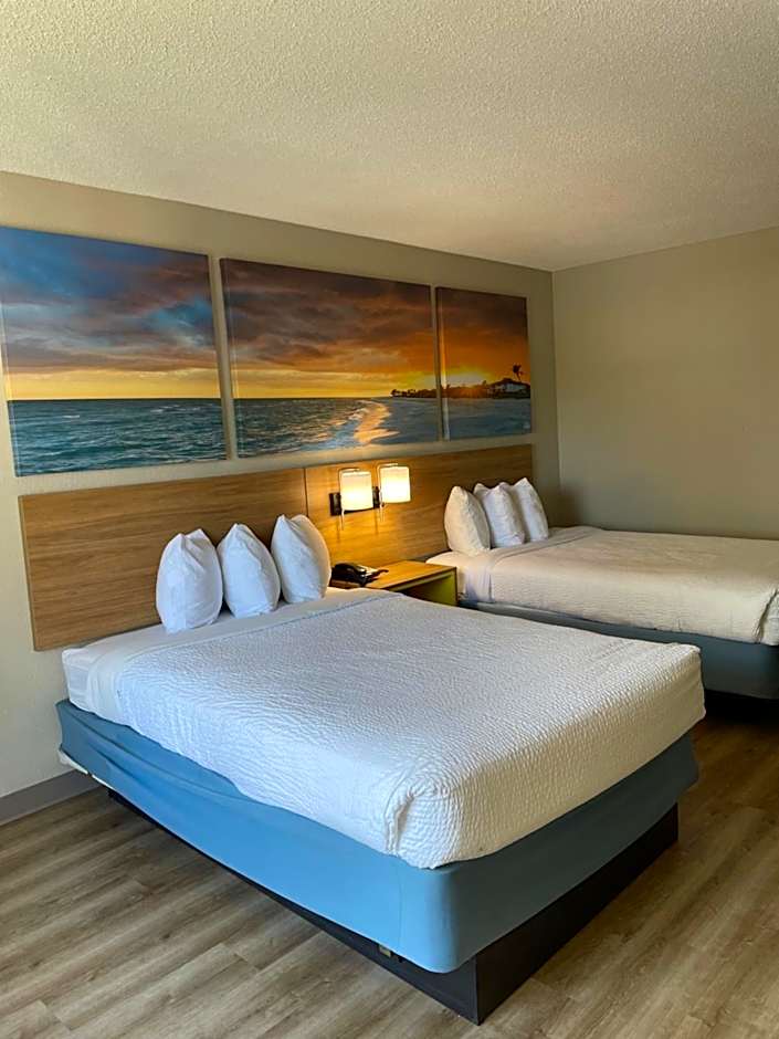 Days Inn by Wyndham Florence Near Civic Center