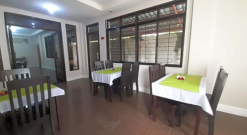 Adelaida Pensionne Hotel