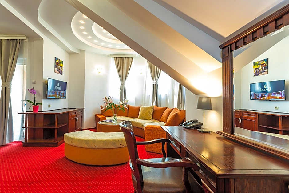 Garni Hotel Royal Crown