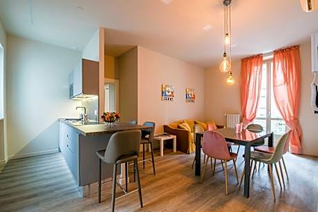 Carlina Palace by Varental