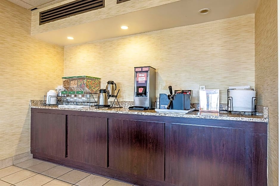 Quality Inn Clarksdale