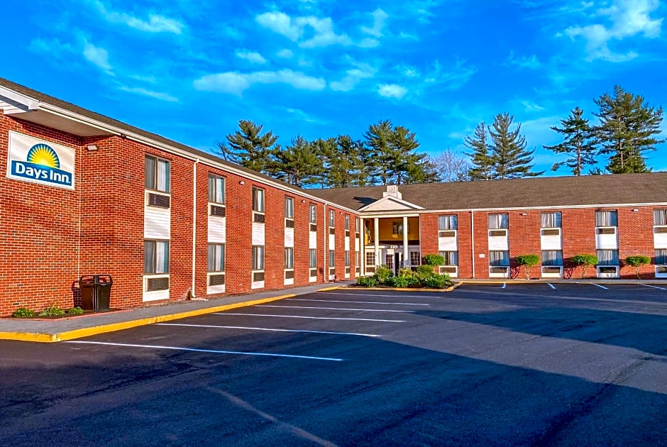 Days Inn by Wyndham Brunswick Bath Area