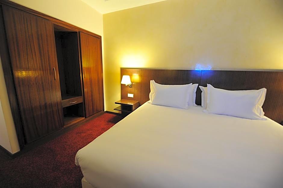 Rive Hotel