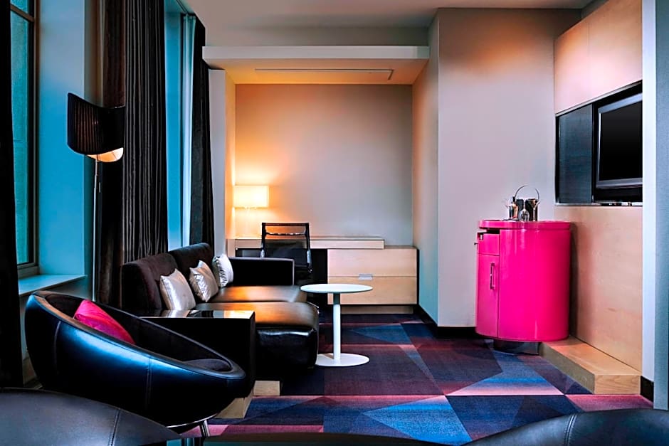 W Hotel Minneapolis The Foshay