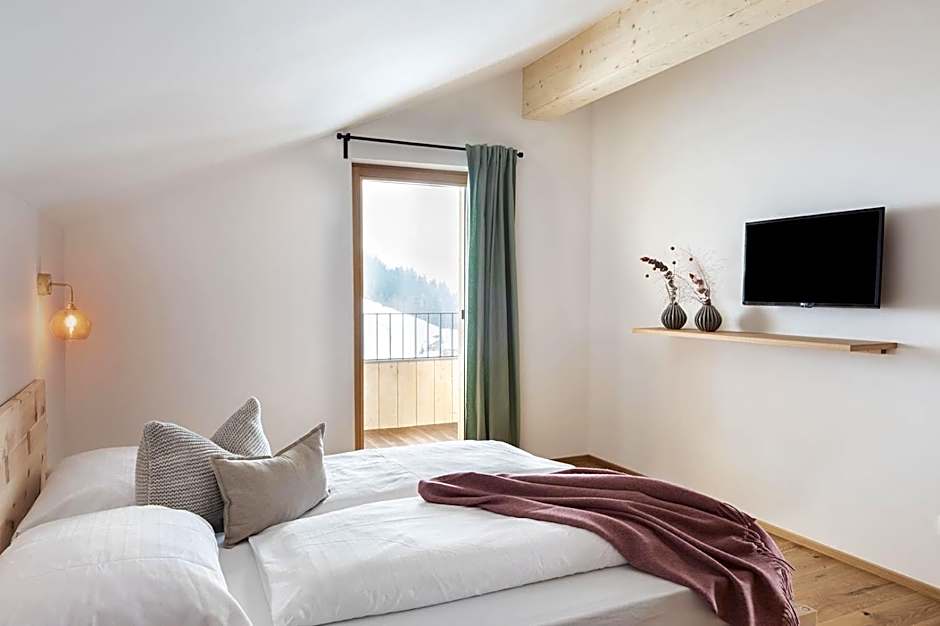 Holzhackerin - the charming Haus am Berg