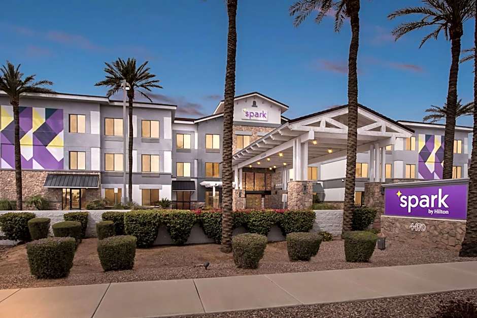 Spark by Hilton Phoenix East Mesa