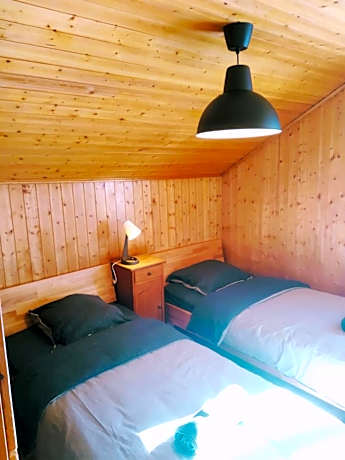 Twin Room with Mountain View