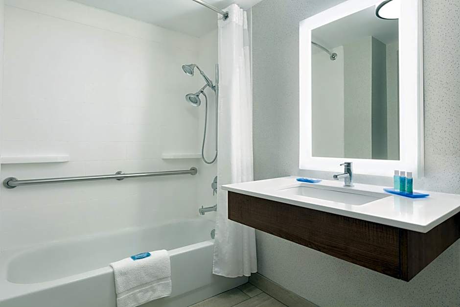 Holiday Inn Express Hartford South - Rocky Hill By IHG