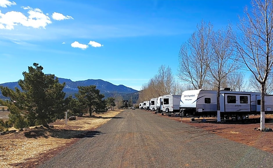 Grand Canyon RV Glamping