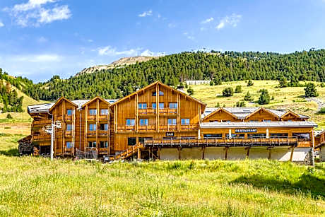 Anova Hotel & Spa