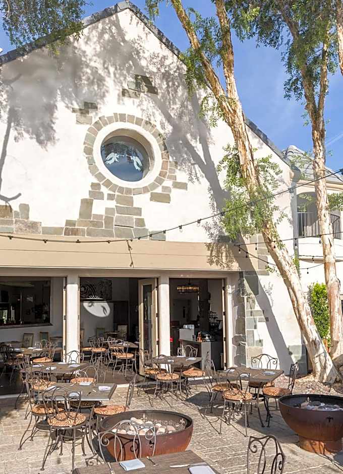 The Chateau at Lake La Quinta