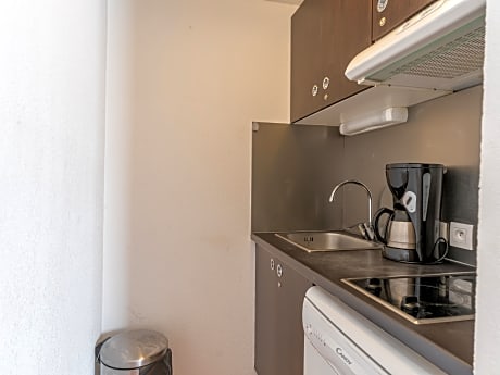 2 room flat 4 persons