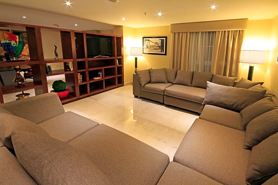 Holiday Inn Monclova By IHG