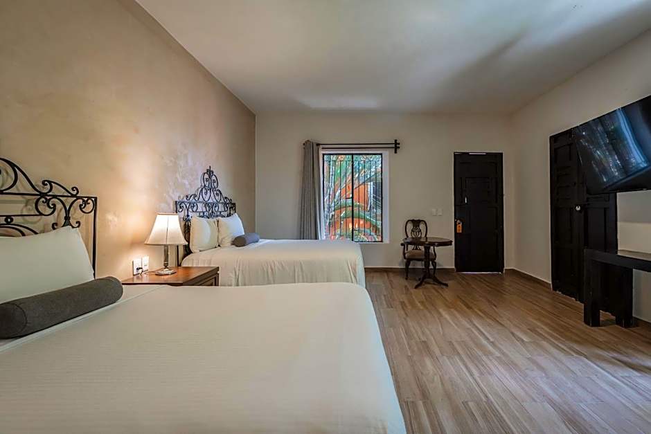 Art 64 Guest House - Adults Only