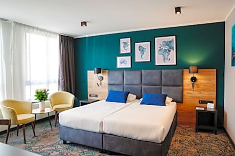 Executive Room 1 Queen Bed