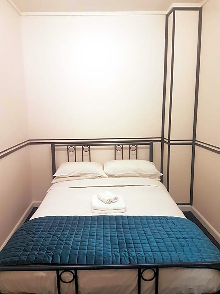 Archies Bunker Affordable Accommodation