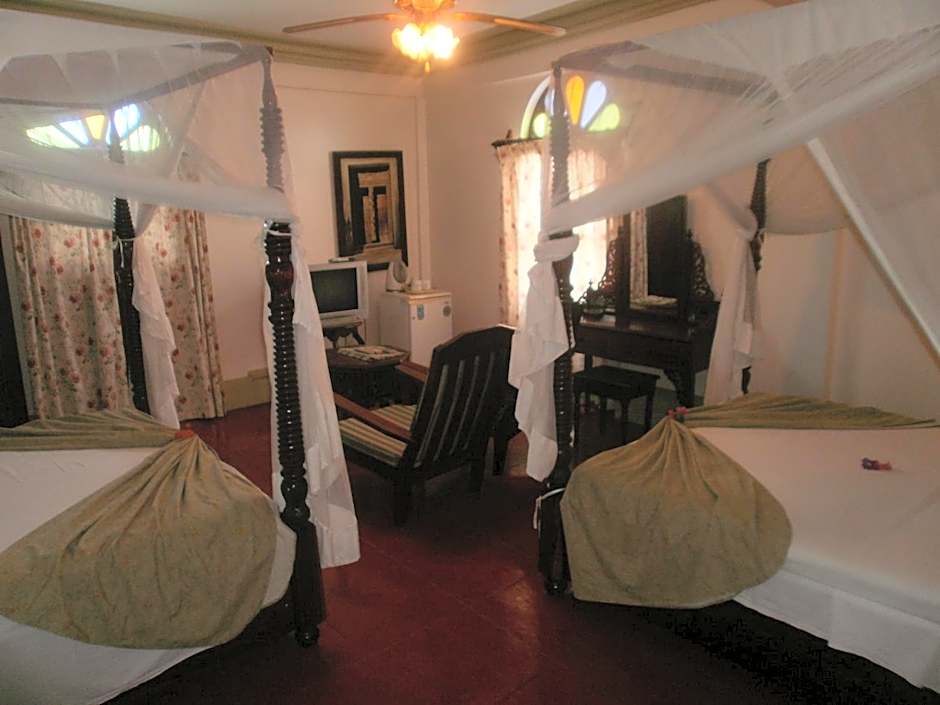Asmini Palace Hotel