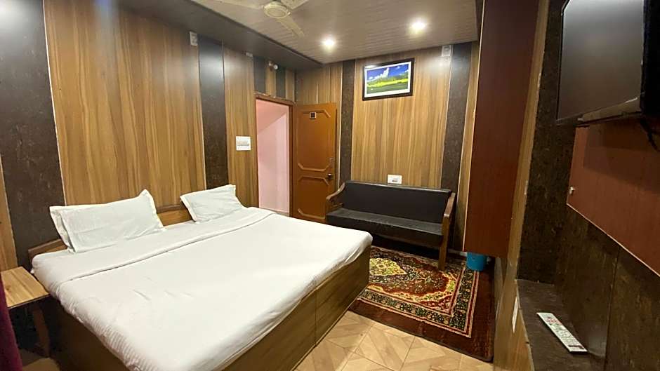 Hotel Ekant Lodge