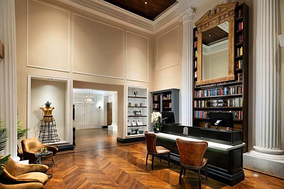 The Gregorian Hotel