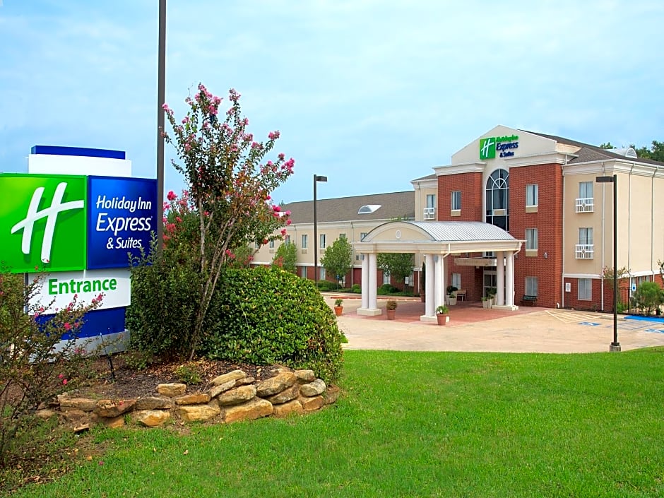 Holiday Inn Express Hotel & Suites Livingston By IHG