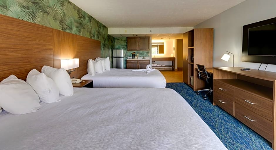 Park Grove Inn