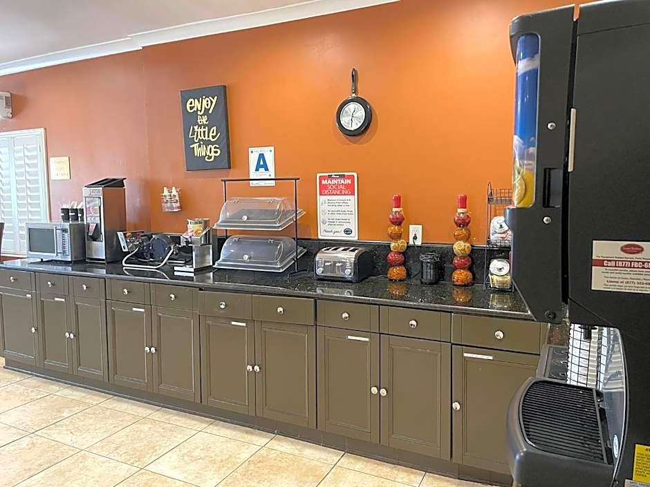 Ramada by Wyndham San Diego Poway Miramar